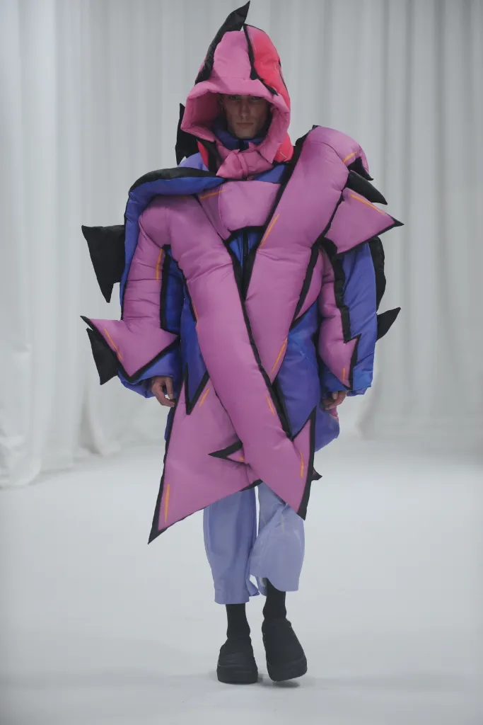 London College of Fashion 25FW 060 2